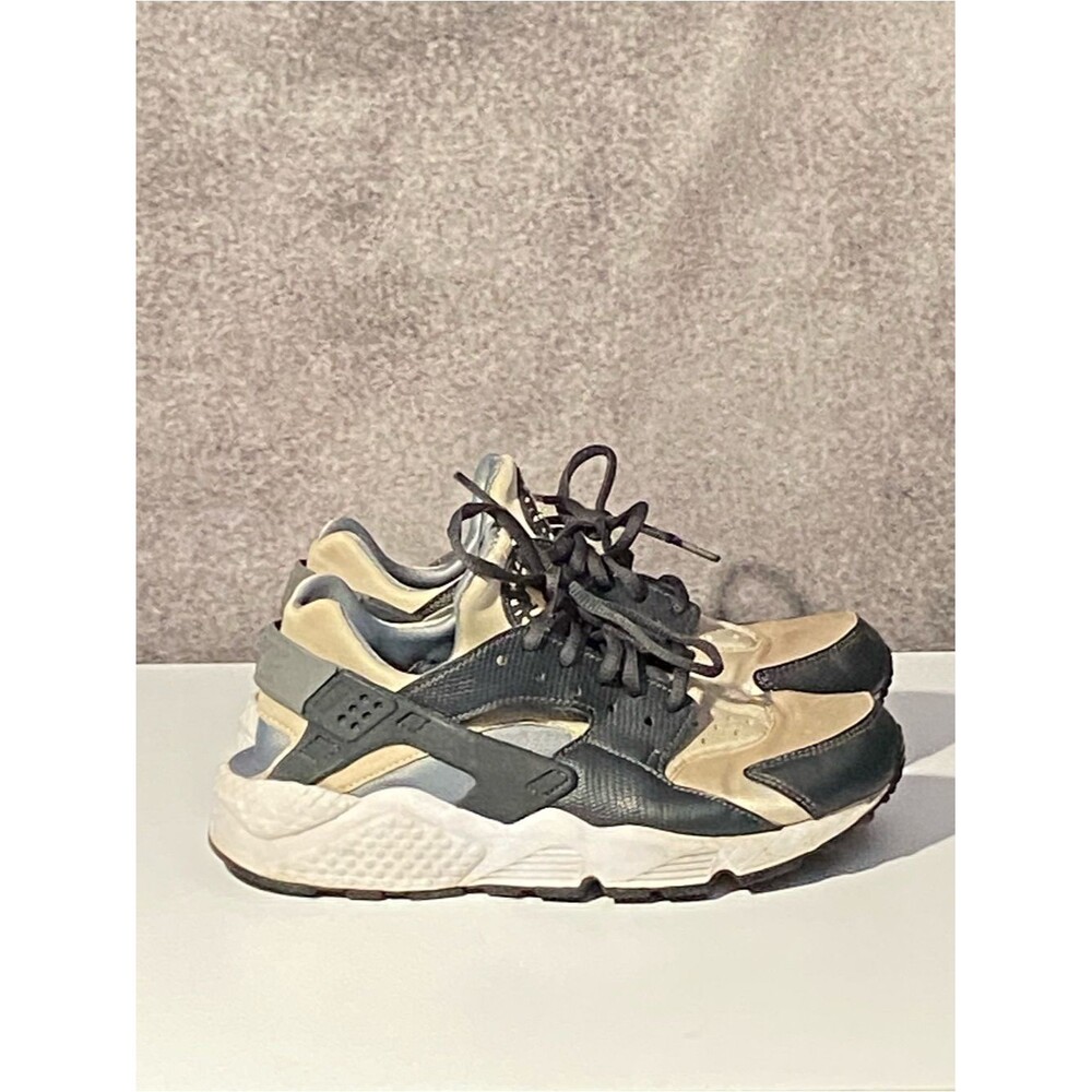 Nike Air Huarache Run Womens Size 7 Anthracite Oatmeal Grey Shoes